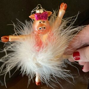 BALLET PIG IN TUTU GLASS ORNAMENT